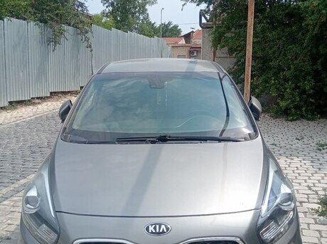 Kia Carens 2015