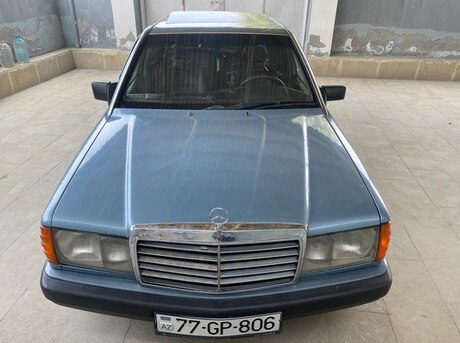 Mercedes 190 1989