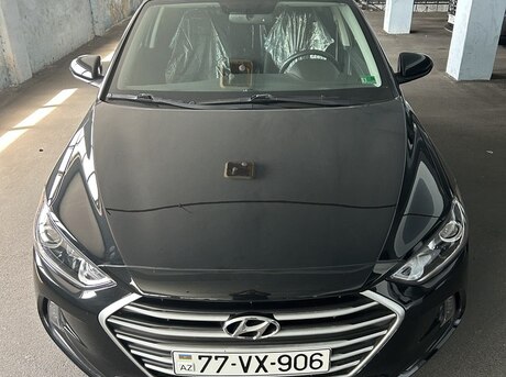 Hyundai Elantra 2017