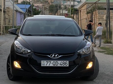 Hyundai Elantra 2011