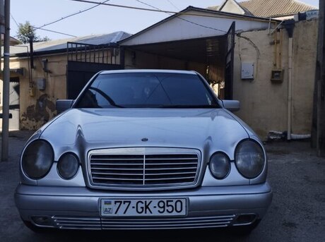 Mercedes E 220 d 1999