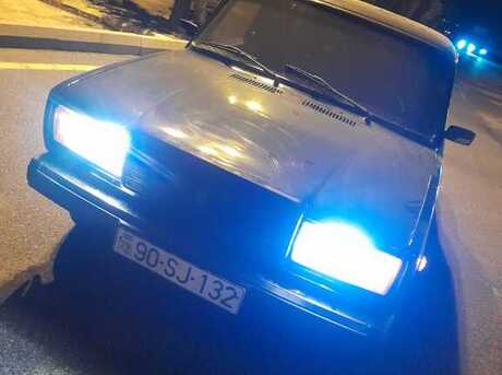 LADA (VAZ) 2107 2005