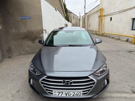 Hyundai Elantra 2017
