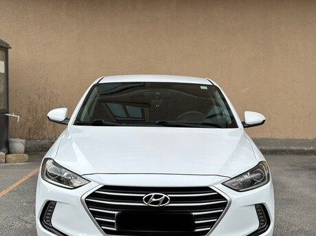 Hyundai Elantra 2017