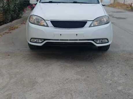 Daewoo Gentra 2014