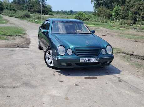 Mercedes E 280 2002