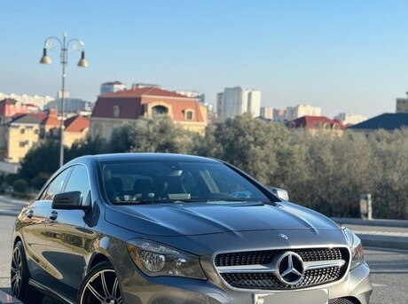 Mercedes CLA 250 4MATIC 2015