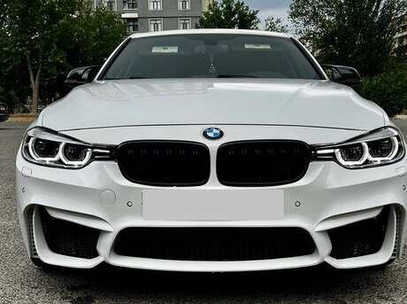 BMW 328 2016