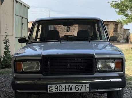 LADA (VAZ) 2107