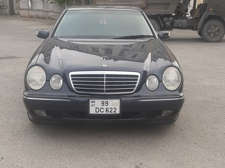 Mercedes E 240 2001