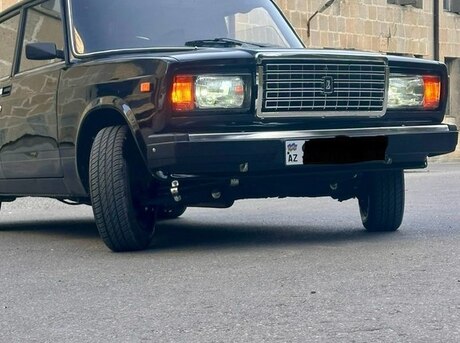 LADA (VAZ) 2107