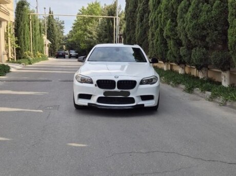 BMW 528 2011