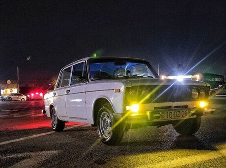 LADA (VAZ) 2106 1985