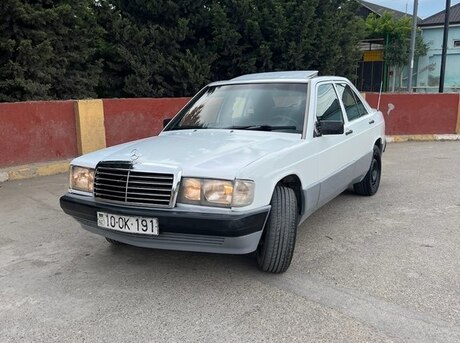 Mercedes 190 1992