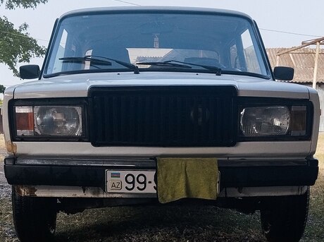 LADA (VAZ) 2107 1999