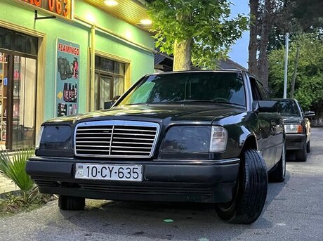 Mercedes E 220 1994