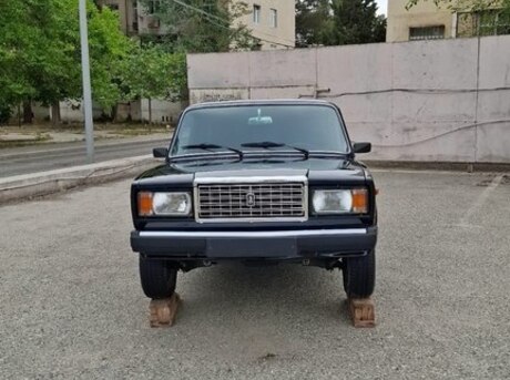 LADA (VAZ) 2107 2010