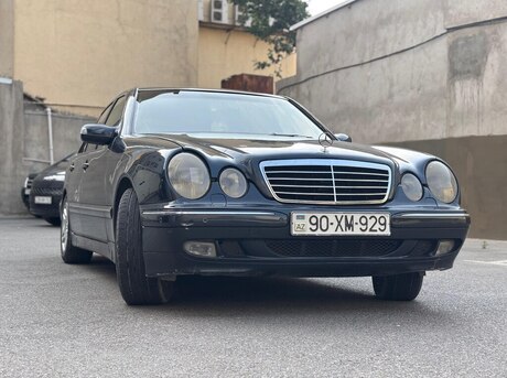 Mercedes E 240 2000