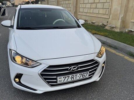 Hyundai Avante 2016