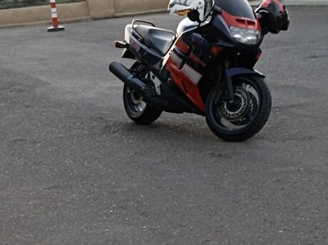 Honda CBR 1000