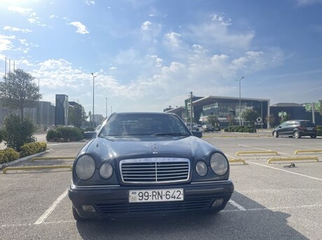 Mercedes E 220 d 1998