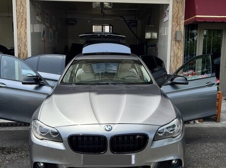 BMW 528