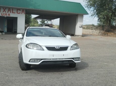 Daewoo Gentra 2014