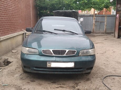 Daewoo Nubira 1998