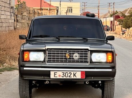 LADA (VAZ) 2107