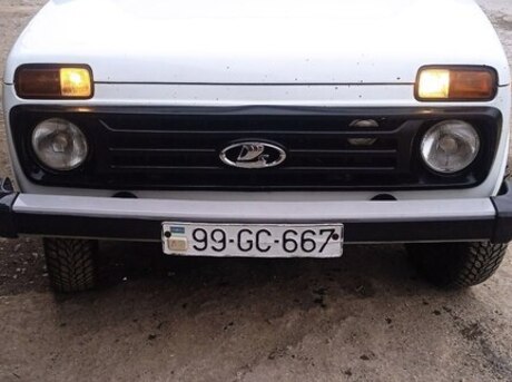 LADA (VAZ) Niva 2013