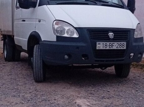 GAZ 330200 2005
