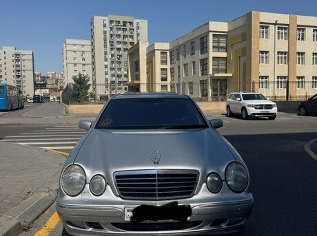 Mercedes E 240 2000
