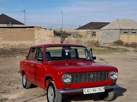 LADA (VAZ) 21011 1972