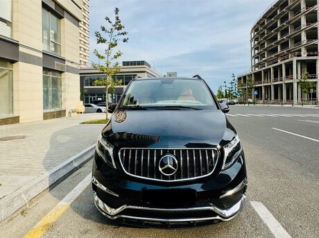 Mercedes V 250