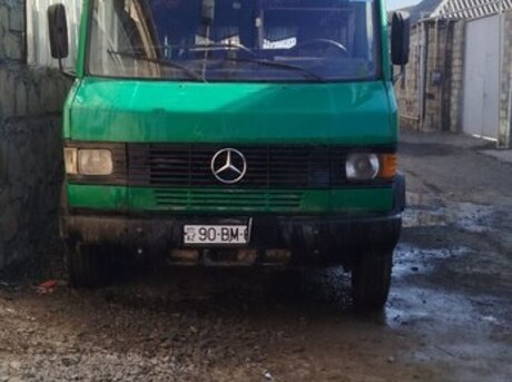 Mercedes 609 D 1993
