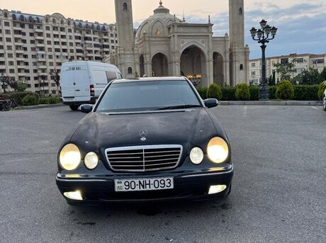 Mercedes E 240 2000