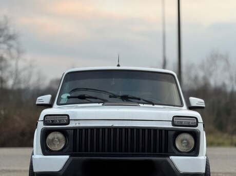 LADA (VAZ) Niva 2013