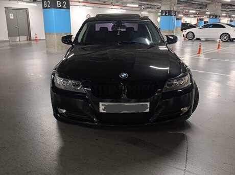 BMW 320 2010