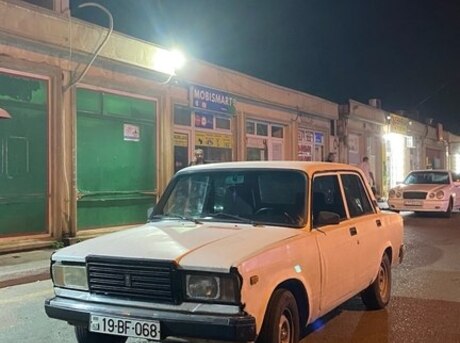 LADA (VAZ) 2107 2004