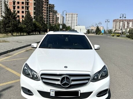 Mercedes E 250 4MATIC 2015
