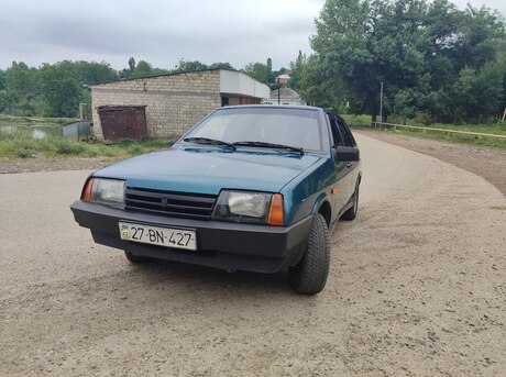 LADA (VAZ) 21099 2001