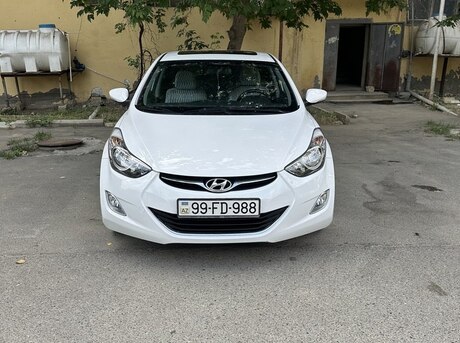 Hyundai Elantra 2013