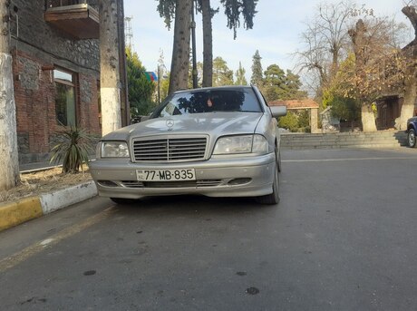 Mercedes C 220 d 2000