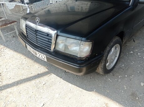 Mercedes E 250 1991