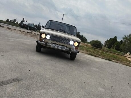 LADA (VAZ) 2106 1990