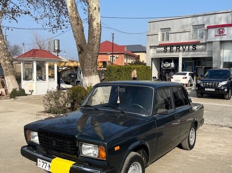 LADA (VAZ) 2107 2011