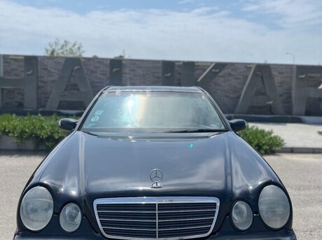 Mercedes E 280 2000
