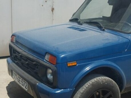 LADA (VAZ) Niva 1998