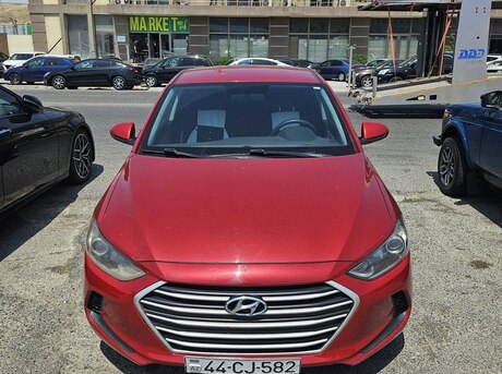 Hyundai Elantra 2017