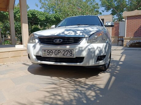 LADA (VAZ) Priora 2013